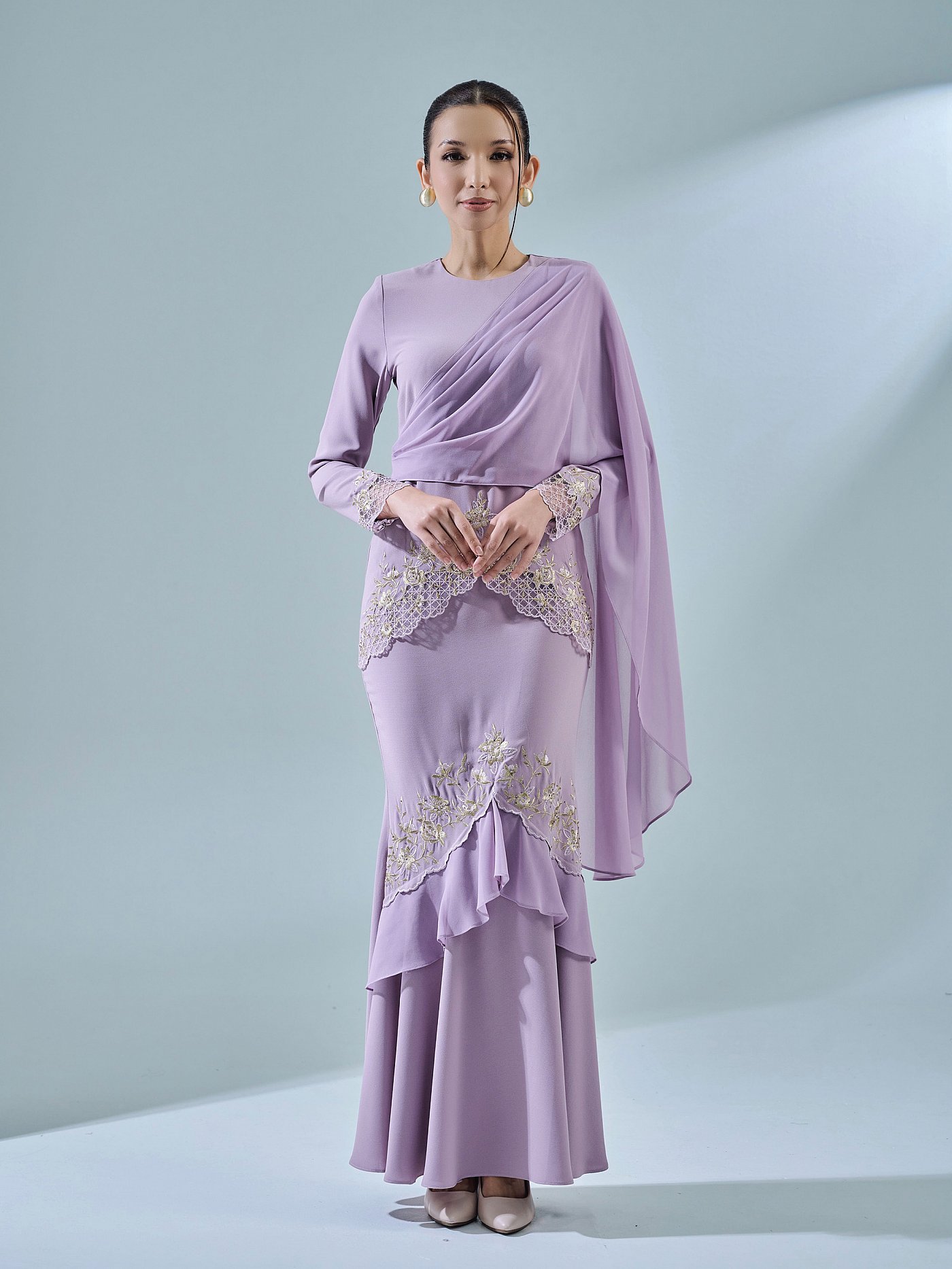 ARIANA KURUNG - VIOLET ICE ARIANA KURUNG - VIOLET ICE