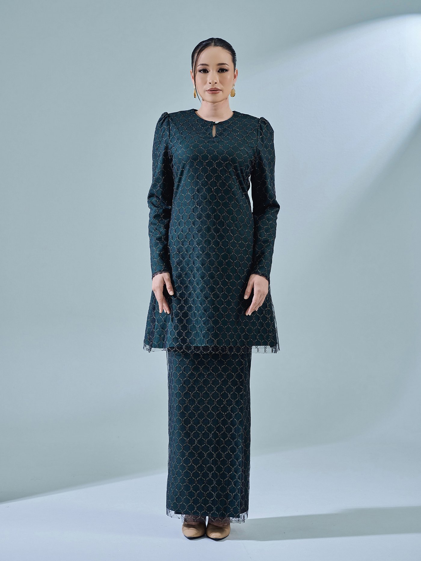 CELINA KURUNG - EMERALD CELINA KURUNG - EMERALD