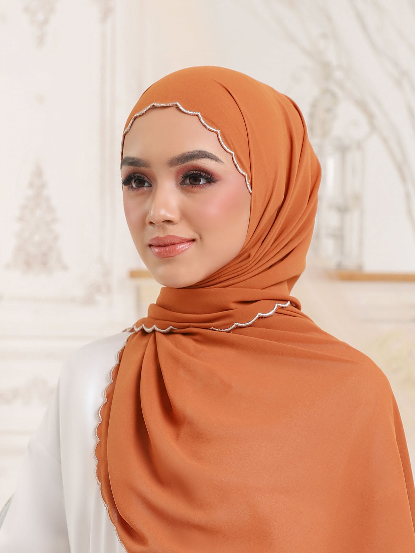 BIANCA - GOLDEN BROWN BIANCA - GOLDEN BROWN