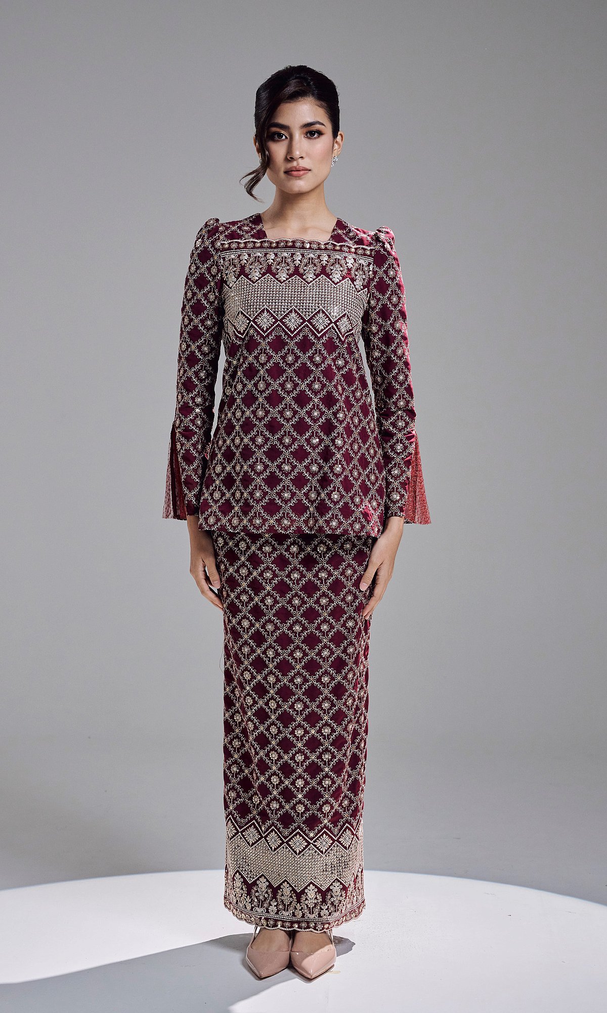 ESHANA KURUNG - BURGUNDY ESHANA KURUNG - BURGUNDY