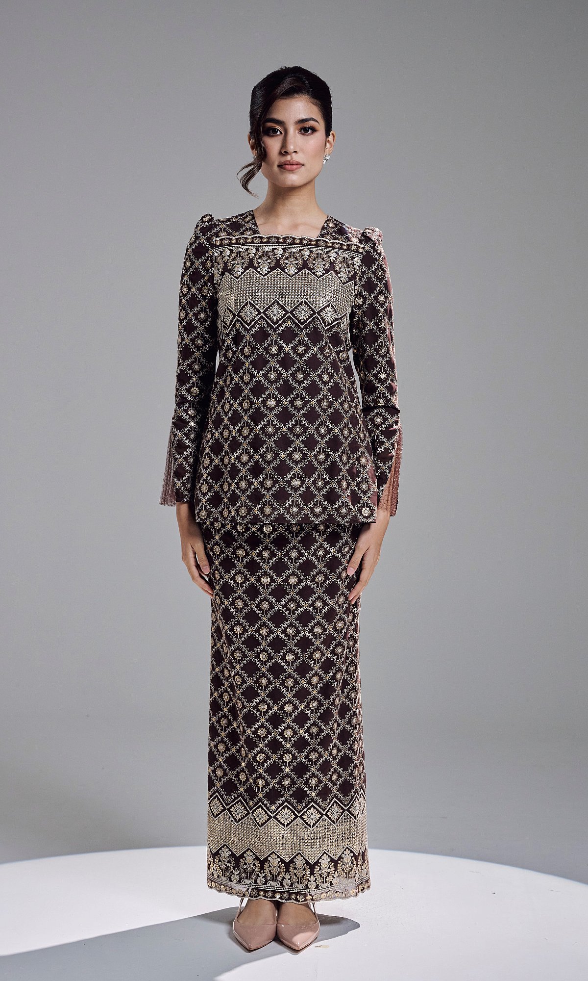 ESHANA KURUNG - MAHOGANY ESHANA KURUNG - MAHOGANY