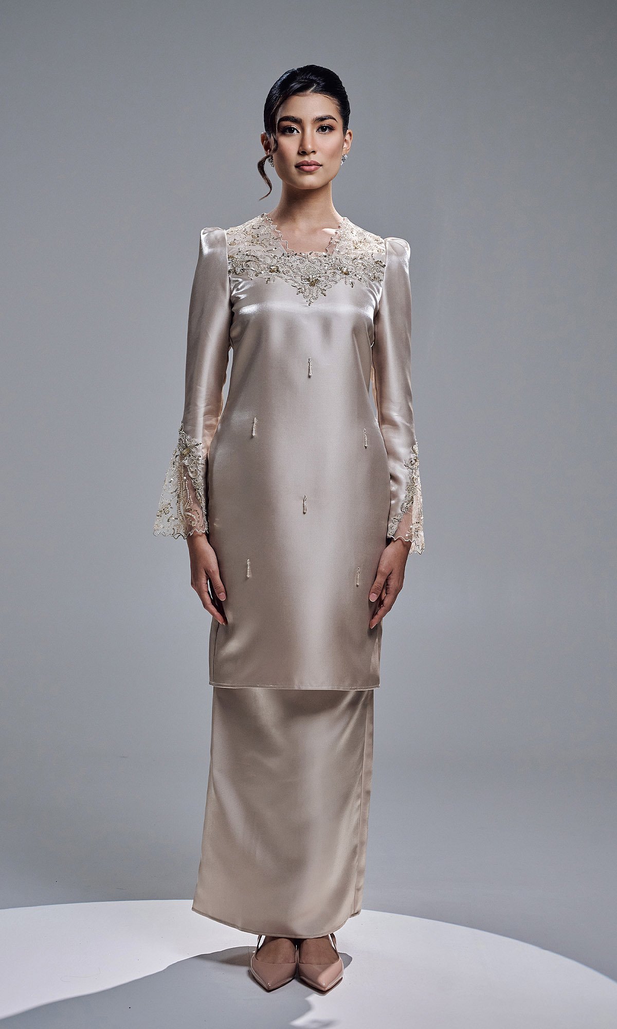 THALINA KURUNG - CHAMPAGNE THALINA KURUNG - CHAMPAGNE